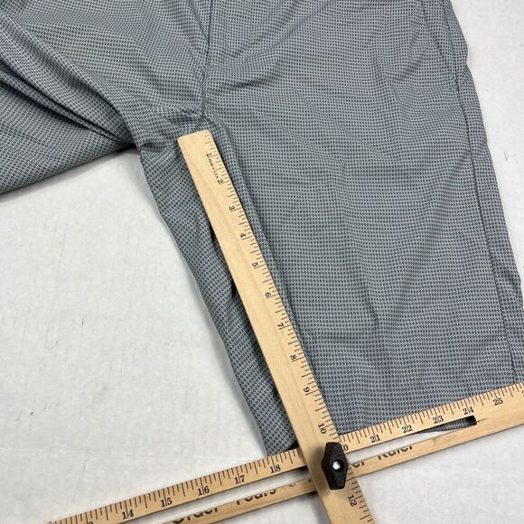 PGA Tour Mens Performance Golf Shorts Printed Moisture Wicking Pockets Size 32 - Picture 4 of 10